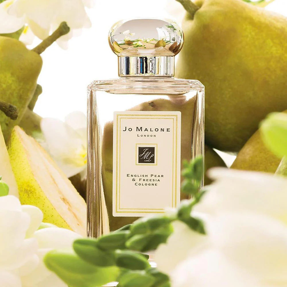 Jo Malone English Pear & Fresia image 1